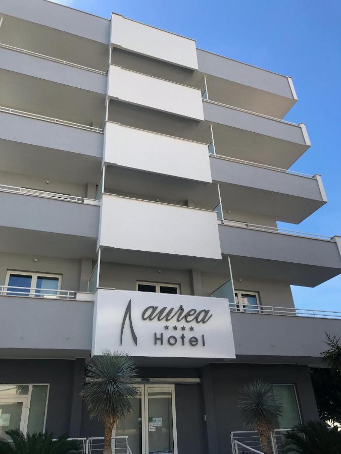 Aurea Hotel Tortoreto Bagian luar foto