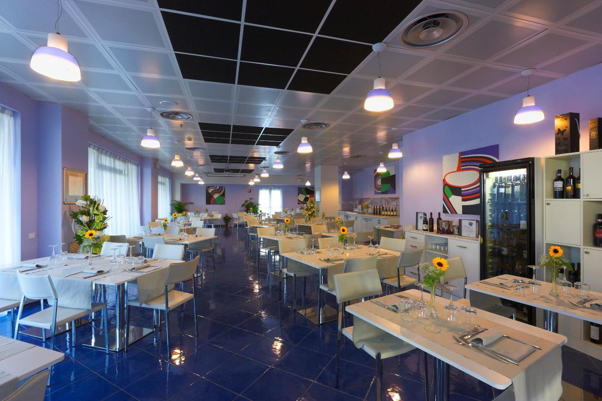 Aurea Hotel Tortoreto Bagian luar foto